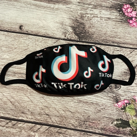 Reusable TikTok Facemask - Picture 2 of 4